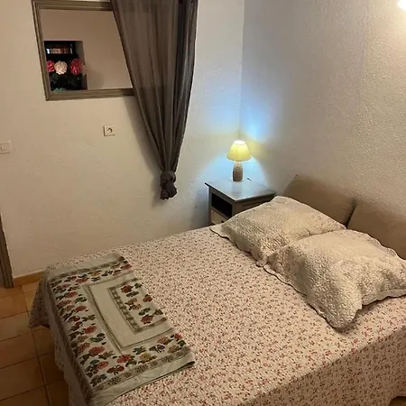 Le Charme Et L Authenticite Apartment *