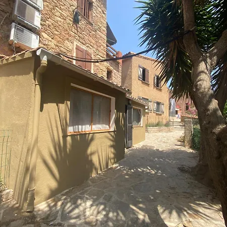 Apartment Le Charme Et L Authenticite Serriera (Corsica)