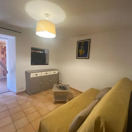 Apartment Le Charme Et L Authenticite *